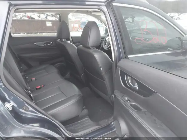 5N1AT2MVXGC833886 2016 NISSAN ROGUE - Image 8