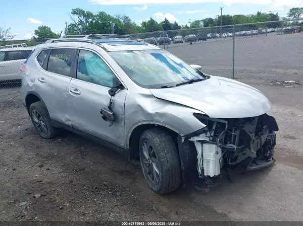 5N1AT2MVXGC834231 2016 NISSAN ROGUE - Image 1