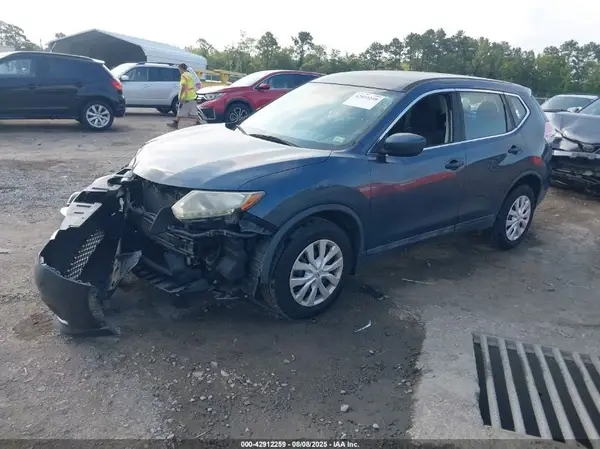5N1AT2MVXGC875992 2016 NISSAN ROGUE - Image 2