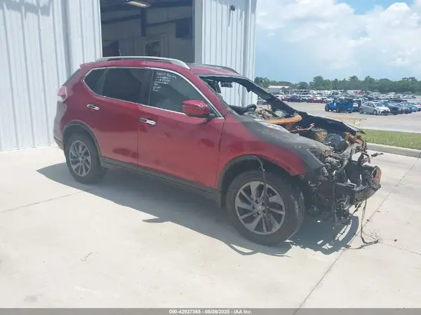 5N1AT2MVXGC879539 2016 NISSAN ROGUE - Image 1