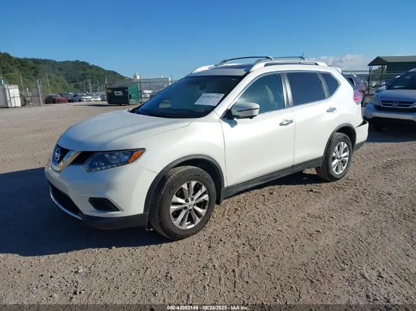 5N1AT2MVXGC889715 2016 NISSAN ROGUE - Image 2