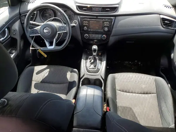 5N1AT2MVXHC734499 2017 NISSAN ROGUE - Image 8