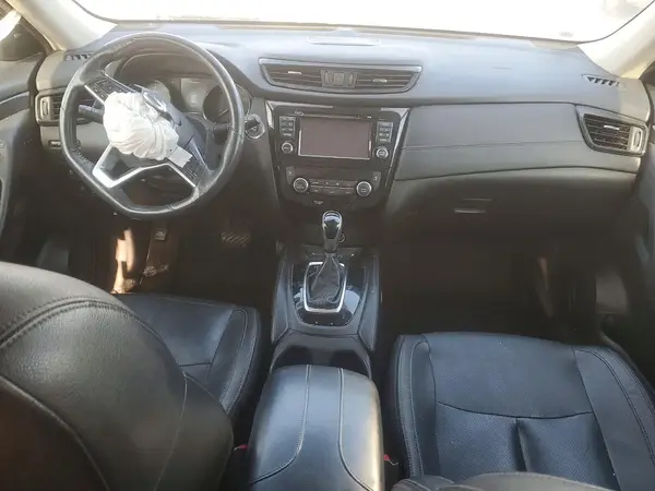 5N1AT2MVXHC739993 2017 NISSAN ROGUE - Image 8