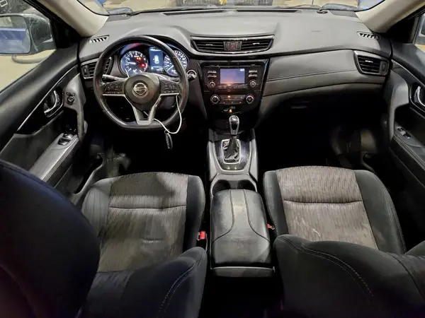 5N1AT2MVXHC743218 2017 NISSAN ROGUE - Image 8