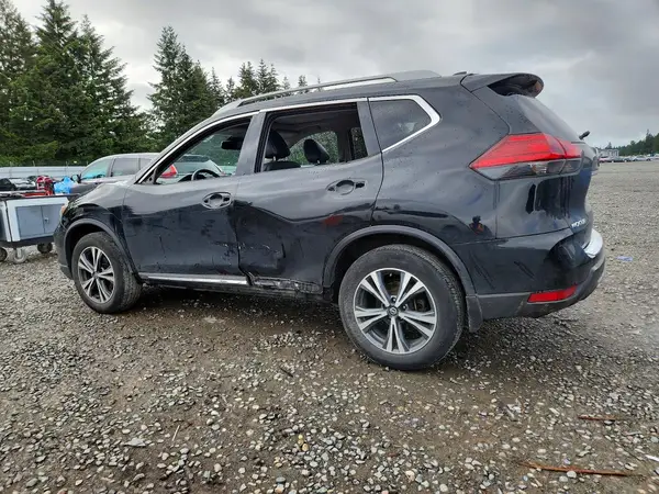 5N1AT2MVXHC750962 2017 NISSAN ROGUE - Image 2