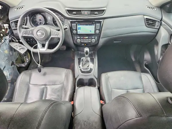 5N1AT2MVXHC750962 2017 NISSAN ROGUE - Image 8