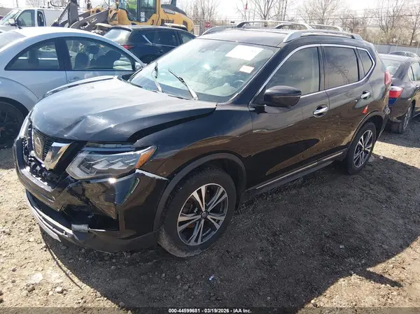 5N1AT2MVXHC752789 2017 NISSAN ROGUE - Image 2