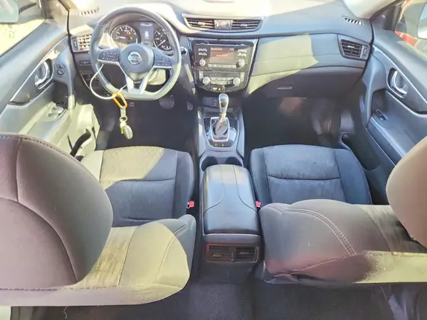 5N1AT2MVXHC758768 2017 NISSAN ROGUE - Image 8