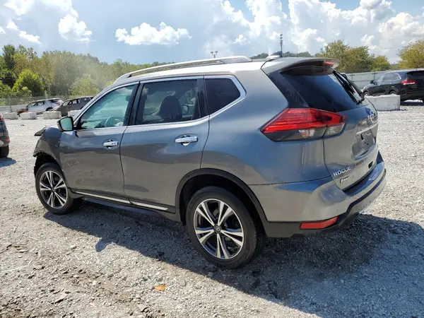 5N1AT2MVXHC766577 2017 NISSAN ROGUE - Image 2