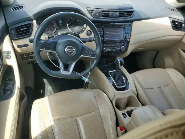 5N1AT2MVXHC771505 2017 NISSAN ROGUE - Image 8