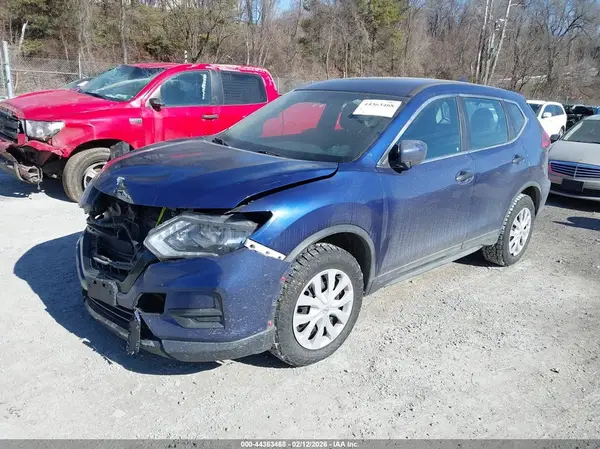 5N1AT2MVXHC772802 2017 NISSAN ROGUE - Image 2