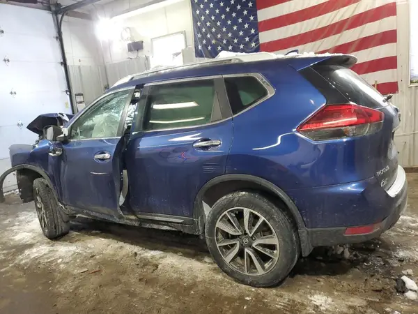 5N1AT2MVXHC777496 2017 NISSAN ROGUE - Image 2