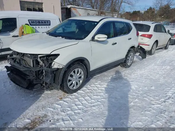 5N1AT2MVXHC778163 2017 NISSAN ROGUE - Image 2