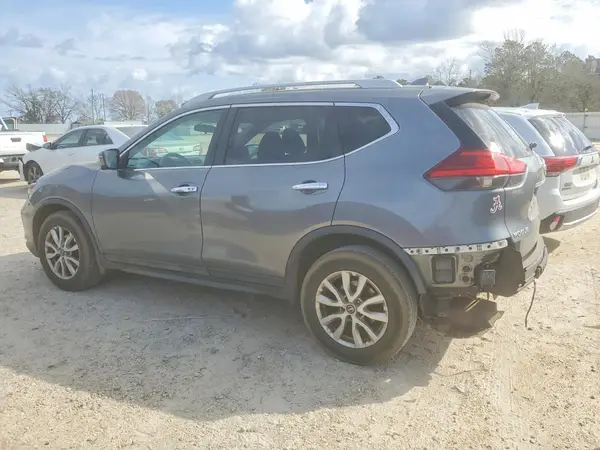 5N1AT2MVXHC781273 2017 NISSAN ROGUE - Image 2