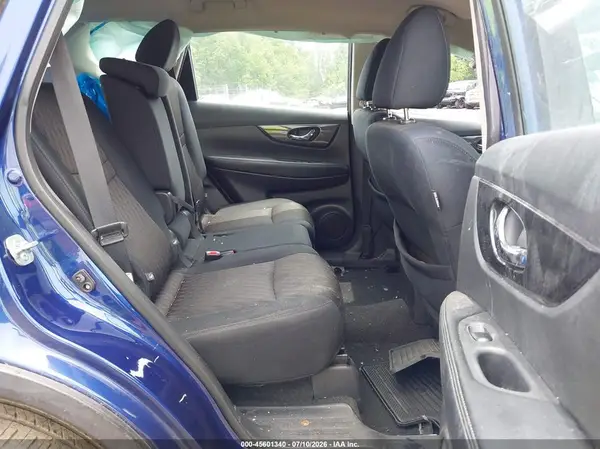 5N1AT2MVXHC785422 2017 NISSAN ROGUE - Image 8