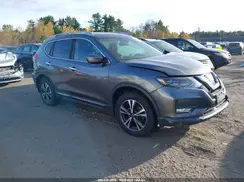 5N1AT2MVXHC790622 2017 NISSAN ROGUE