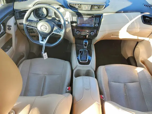 5N1AT2MVXHC790832 2017 NISSAN ROGUE - Image 8