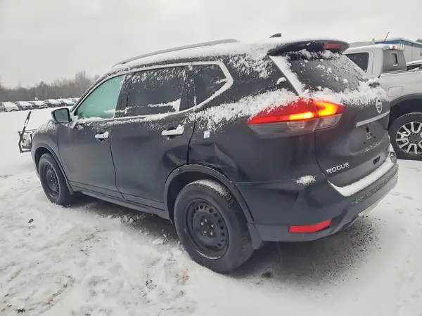 5N1AT2MVXHC794069 2017 NISSAN ROGUE - Image 2