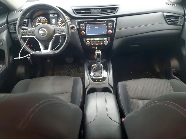 5N1AT2MVXHC794069 2017 NISSAN ROGUE - Image 8