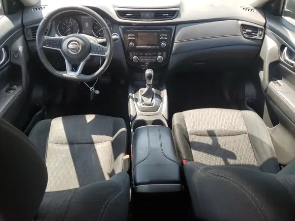 5N1AT2MVXHC804888 2017 NISSAN ROGUE - Image 8