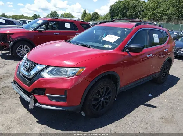 5N1AT2MVXHC805409 2017 NISSAN ROGUE - Image 2