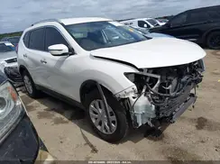 5N1AT2MVXHC806026 2017 NISSAN ROGUE