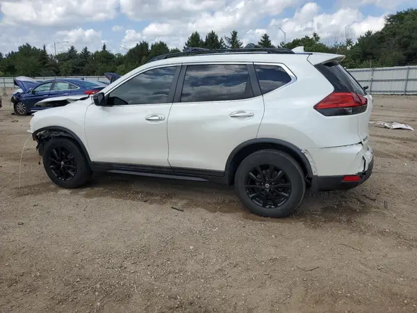 5N1AT2MVXHC807533 2017 NISSAN ROGUE - Image 2