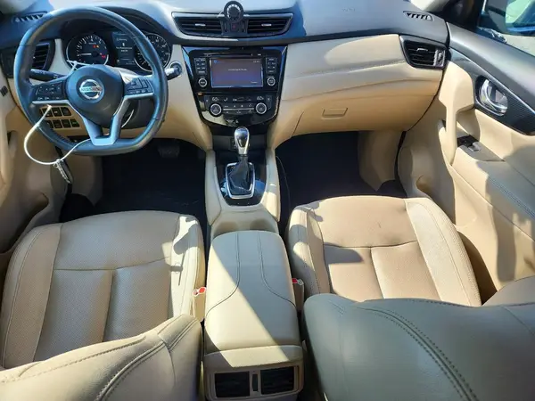 5N1AT2MVXHC808598 2017 NISSAN ROGUE - Image 8