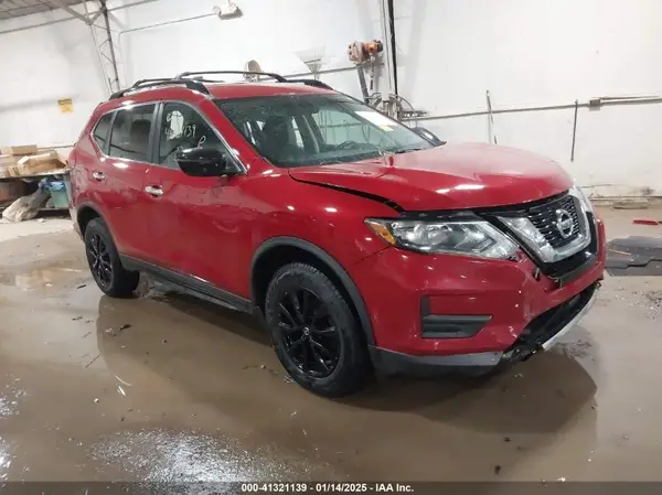 5N1AT2MVXHC810125 2017 NISSAN ROGUE - Image 1