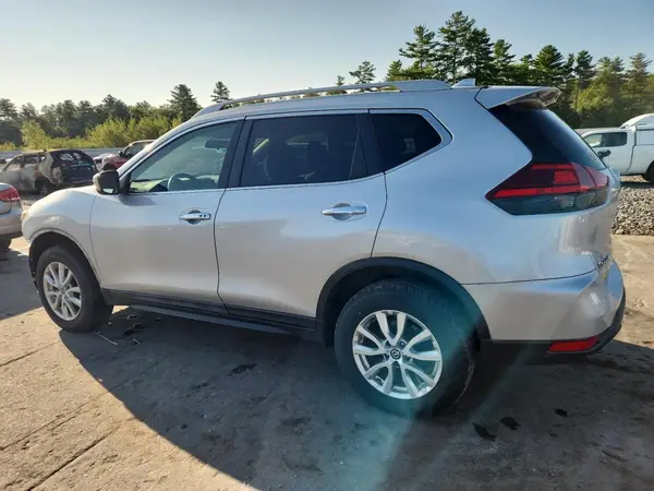 5N1AT2MVXHC810352 2017 NISSAN ROGUE - Image 2