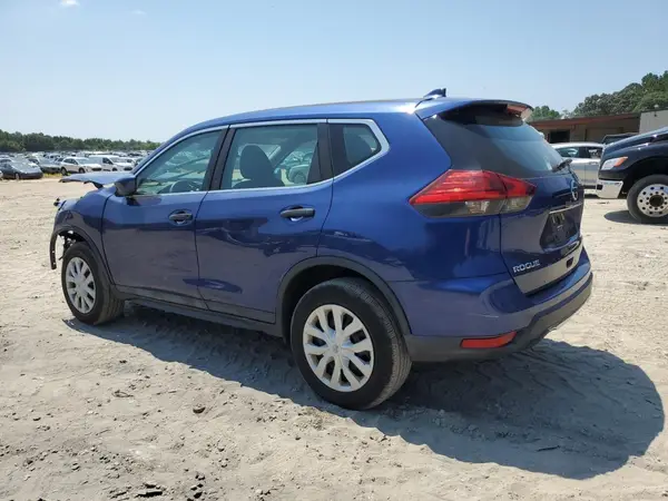 5N1AT2MVXHC812117 2017 NISSAN ROGUE - Image 2