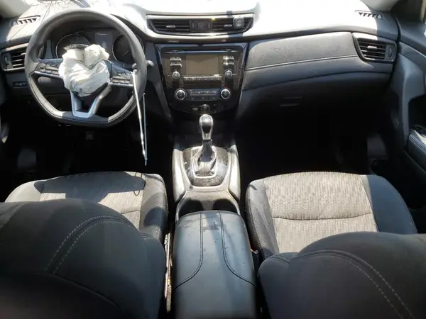 5N1AT2MVXHC812117 2017 NISSAN ROGUE - Image 8