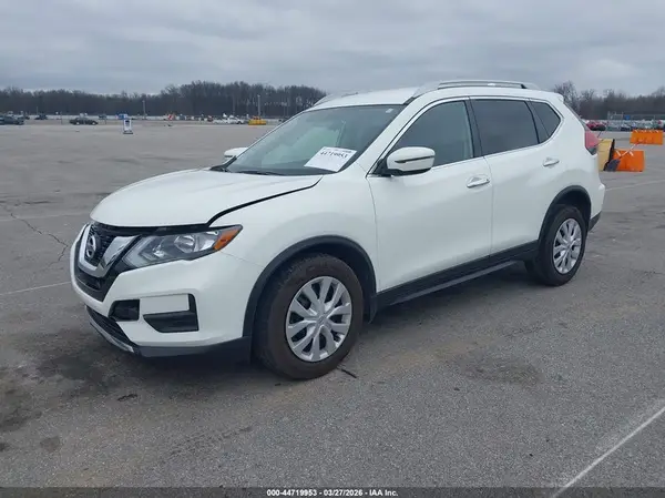 5N1AT2MVXHC812909 2017 NISSAN ROGUE - Image 2