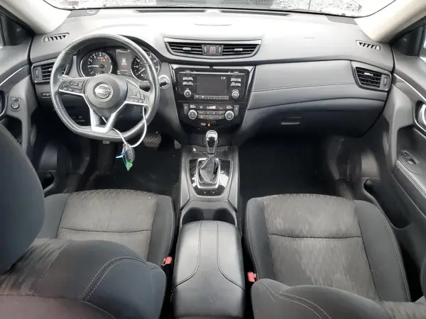 5N1AT2MVXHC814353 2017 NISSAN ROGUE - Image 8