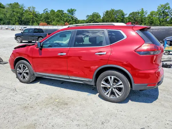 5N1AT2MVXHC816426 2017 NISSAN ROGUE - Image 2