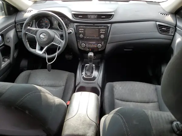 5N1AT2MVXHC817706 2017 NISSAN ROGUE - Image 8