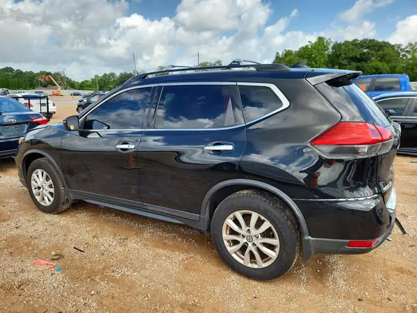 5N1AT2MVXHC819343 2017 NISSAN ROGUE - Image 2