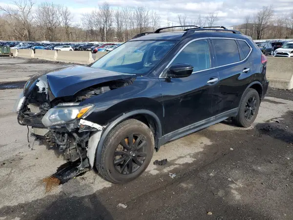 5N1AT2MVXHC820752 2017 NISSAN ROGUE - Image 1