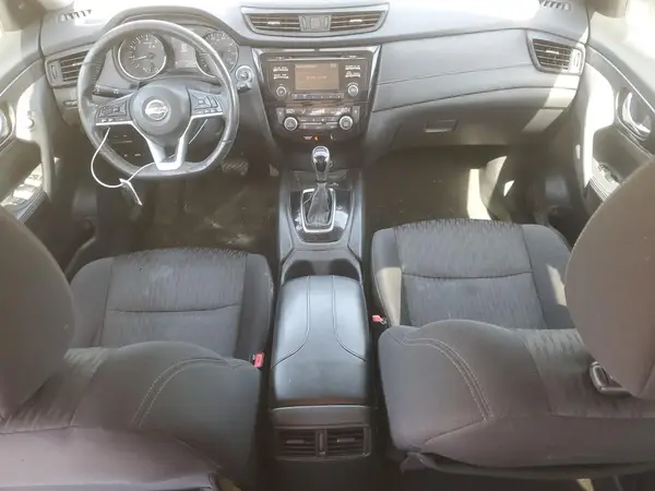 5N1AT2MVXHC822209 2017 NISSAN ROGUE - Image 8