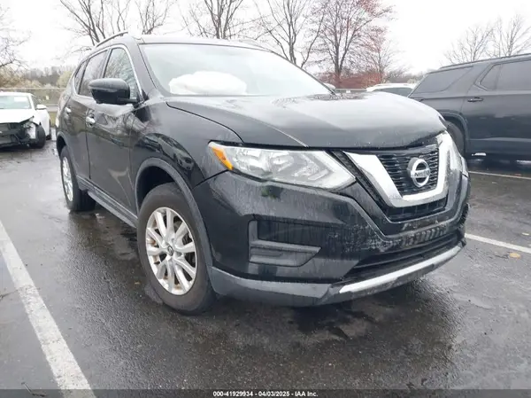 5N1AT2MVXHC822310 2017 NISSAN ROGUE - Image 1