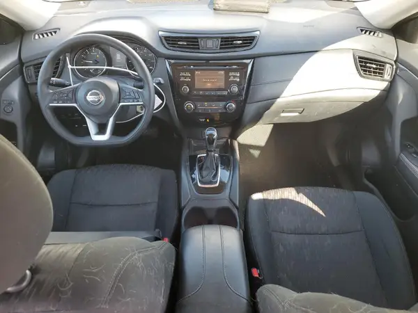 5N1AT2MVXHC823635 2017 NISSAN ROGUE - Image 8