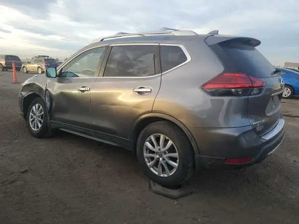 5N1AT2MVXHC825921 2017 NISSAN ROGUE - Image 2