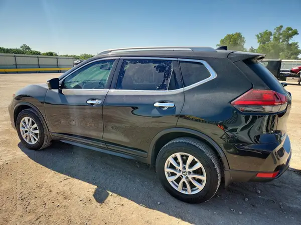 5N1AT2MVXHC826633 2017 NISSAN ROGUE - Image 2