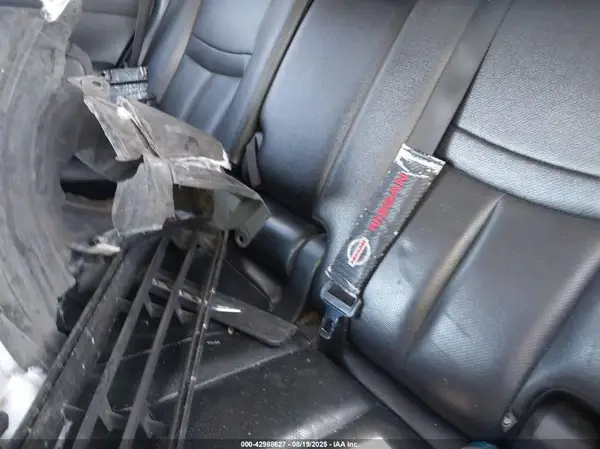 5N1AT2MVXHC828883 2017 NISSAN ROGUE - Image 8