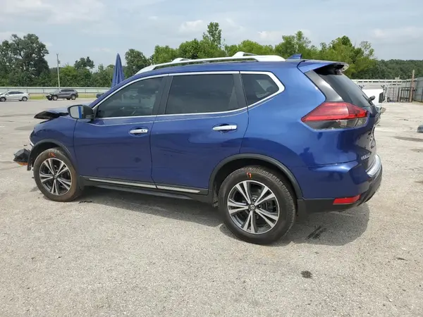 5N1AT2MVXHC829290 2017 NISSAN ROGUE - Image 2