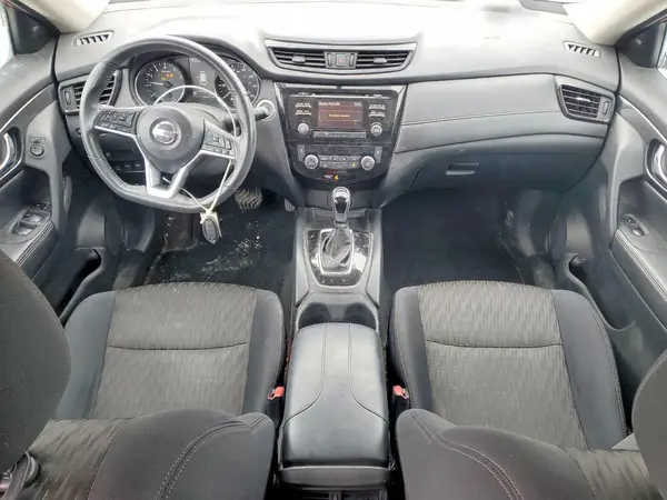 5N1AT2MVXHC831301 2017 NISSAN ROGUE - Image 8