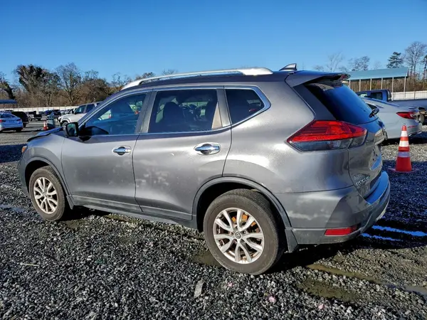5N1AT2MVXHC833341 2017 NISSAN ROGUE - Image 2