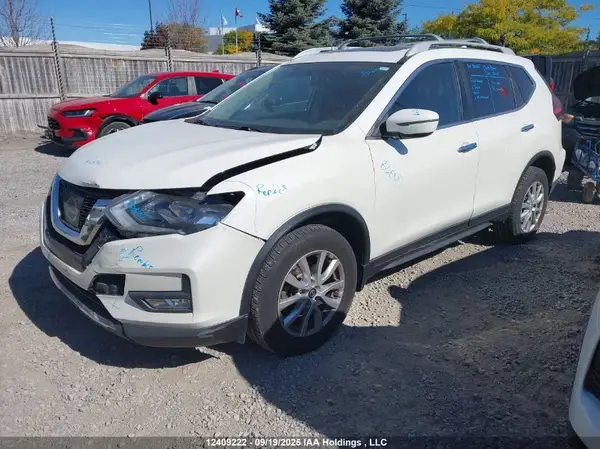 5N1AT2MVXHC835462 2017 NISSAN ROGUE - Image 2