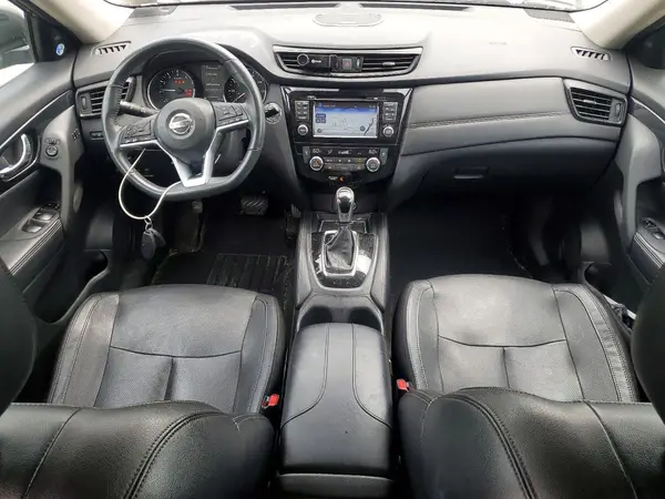 5N1AT2MVXHC837373 2017 NISSAN ROGUE - Image 8