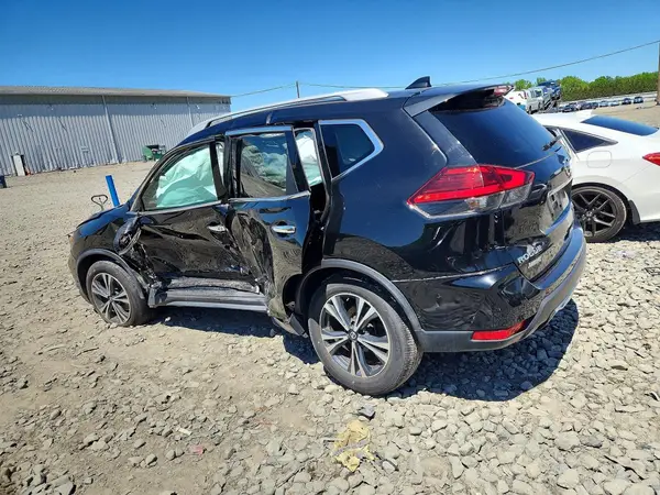 5N1AT2MVXHC838152 2017 NISSAN ROGUE - Image 2